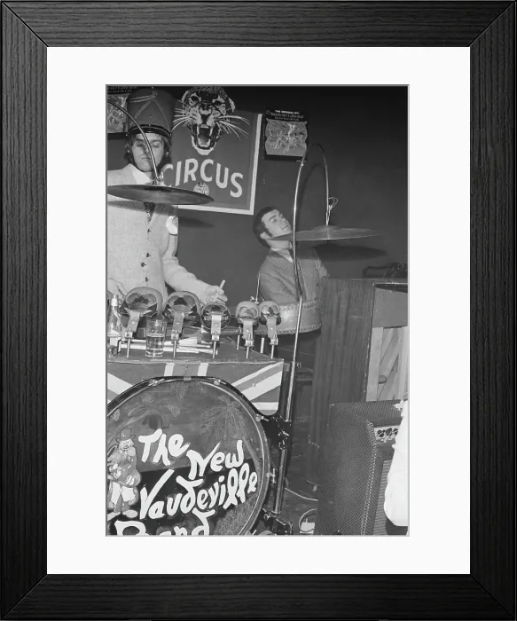 Framed Print : New Vaudeville Band Play Live Framed Print : New Vaudeville Band Play Live