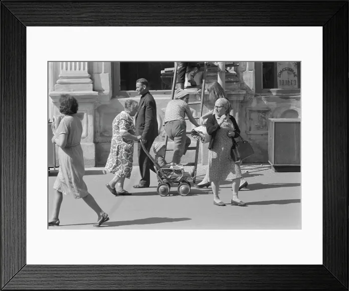 Framed Print : Irkutsk Street Framed Print : Irkutsk Street