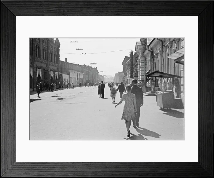 Framed Print : Irkutsk Street Framed Print : Irkutsk Street