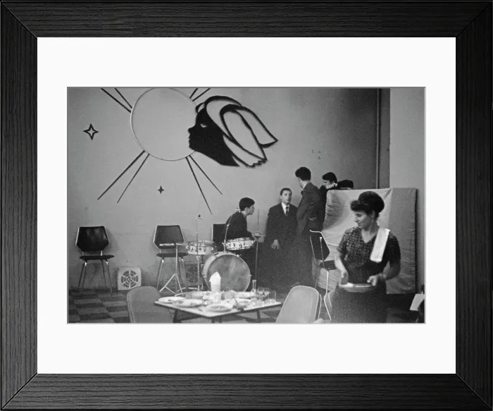 Framed Print : Khabarovsk Cafe Framed Print : Khabarovsk Cafe
