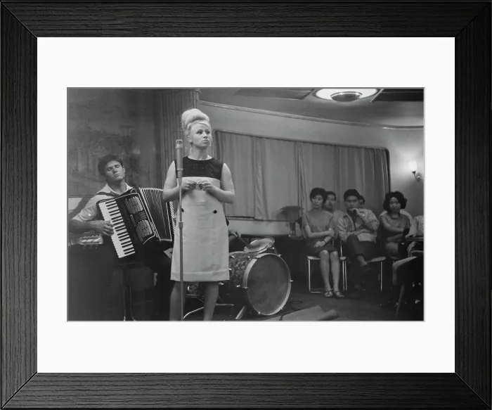 Framed Print : Cruise Entertainment Framed Print : Cruise Entertainment