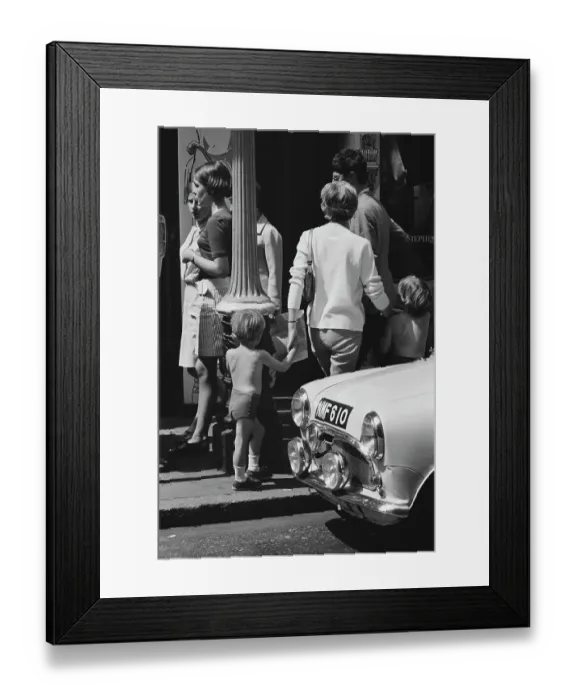 Framed Print : Carnaby Street Framed Print : Carnaby Street