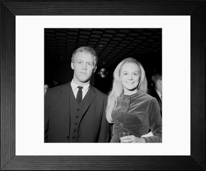 Framed Print : Jackie DeShannon Out On The Town Framed Print : Jackie DeShannon Out On The Town