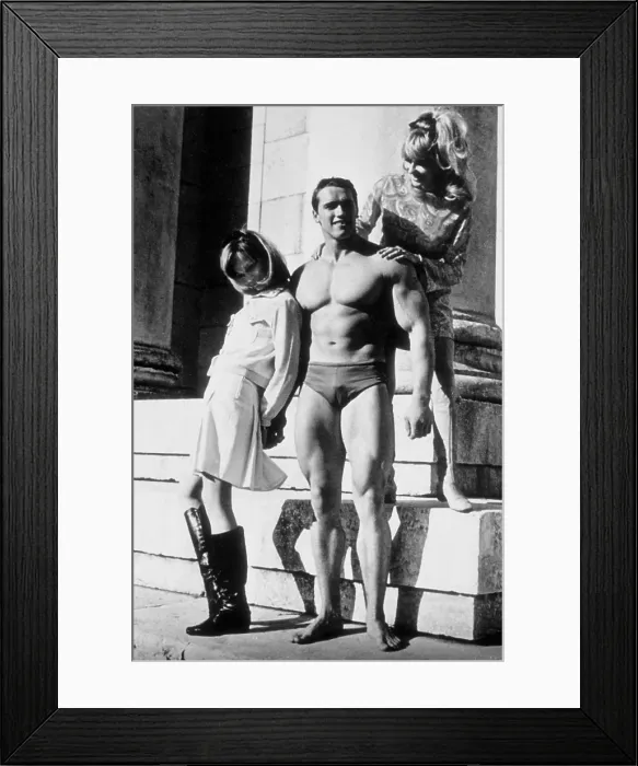 Framed Print : Arnold Schwarzenegger Framed Print : Arnold Schwarzenegger