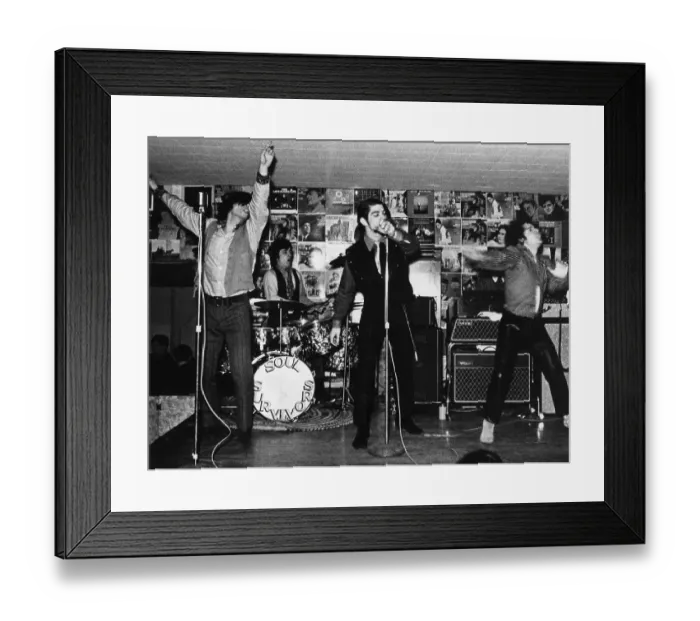Framed Print : The Soul Survivors Live Framed Print : The Soul Survivors Live
