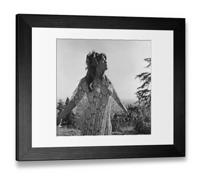 Framed Print : Hippies Enjoy The Sunshine Framed Print : Hippies Enjoy The Sunshine