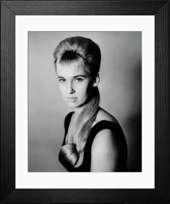 Framed Print : Tammy Wynette Portrait Framed Print : Tammy Wynette Portrait