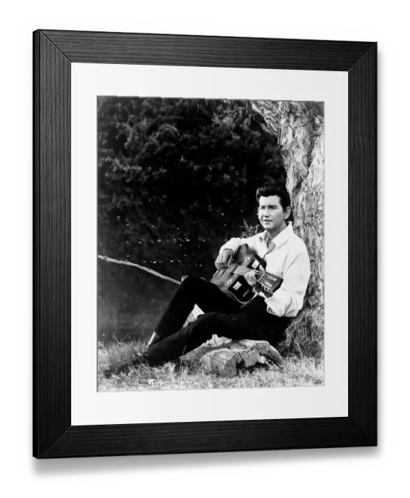 Framed Print : Roy Orbison In The Fastest Guitar Alive Framed Print : Roy Orbison In The Fastest Guitar Alive