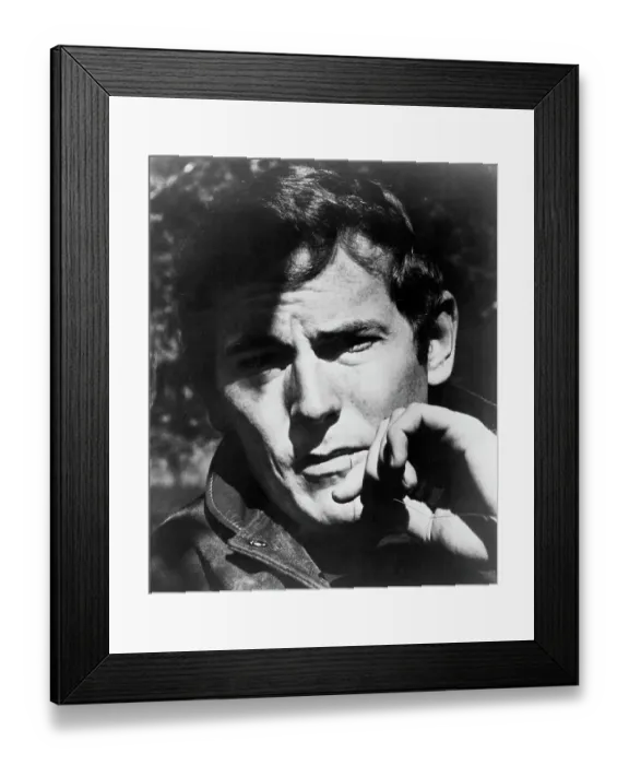 Framed Print : Gordon Lightfoot Portrait Framed Print : Gordon Lightfoot Portrait