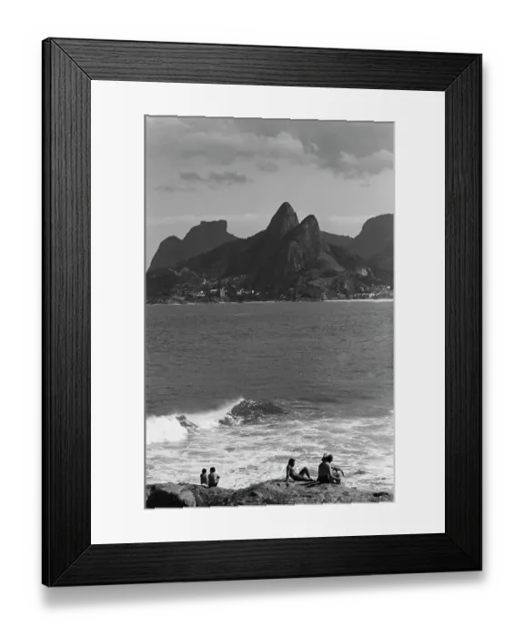 Framed Print : Ipanema Beach Framed Print : Ipanema Beach