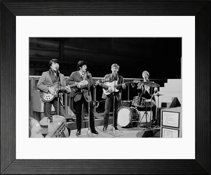 Framed Print : The Searchers Framed Print : The Searchers
