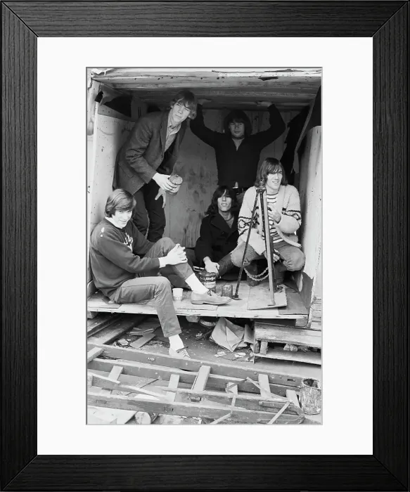 Framed Print : Blues Magoos Framed Print : Blues Magoos