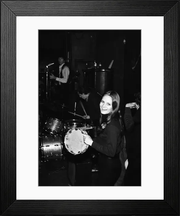 Framed Print : Shelley Plimpton Framed Print : Shelley Plimpton