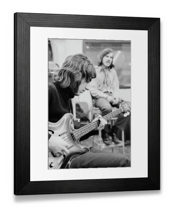 Framed Print : Wayne Ulaky Framed Print : Wayne Ulaky