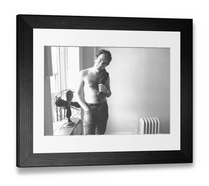 Framed Print : Singer-Songwriter Neil Diamond Poses For Portrait Framed Print : Singer-Songwriter Neil Diamond Poses For Portrait