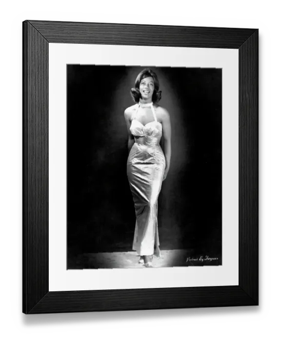 Framed Print : Kim Weston Portrait