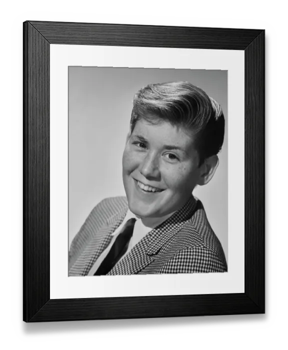 Framed Print : Wayne Newton, American Singer & Actor Framed Print : Wayne Newton, American Singer & Actor