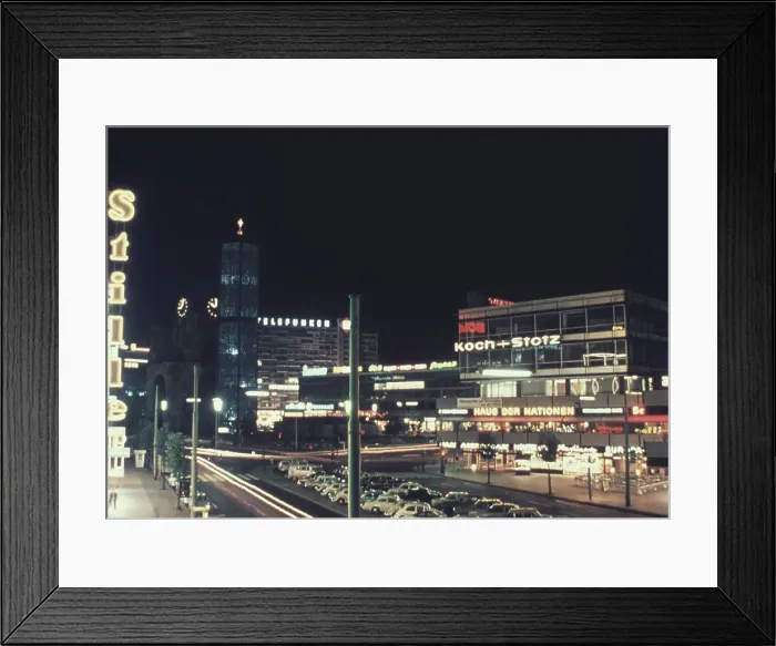 Framed Print : Europa-Center, West Berlin Framed Print : Europa-Center, West Berlin