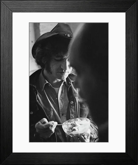 Framed Print : Buzzy Linhart, American Singer-Songwriter, Musician & Actor Framed Print : Buzzy Linhart, American Singer-Songwriter, Musician & Actor