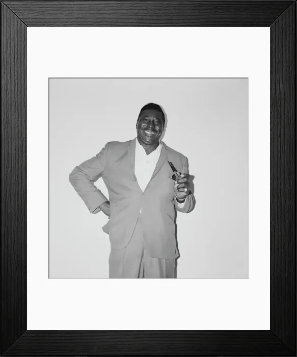 Framed Print : Albert King, American Singer-Songwriter & Guitarist Framed Print : Albert King, American Singer-Songwriter & Guitarist