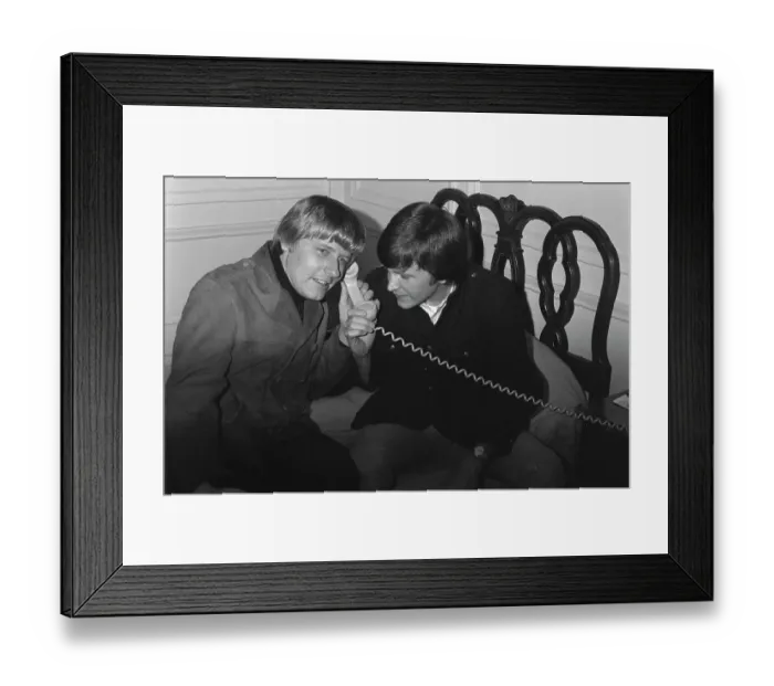 Framed Print : Paul Revere & Steve Noonan Framed Print : Paul Revere & Steve Noonan