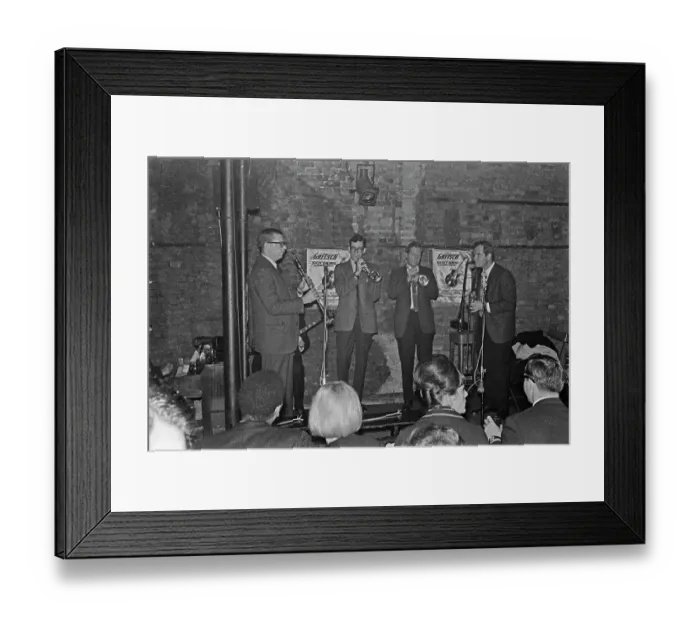 Framed Print : Jazz At The Bitter End Framed Print : Jazz At The Bitter End
