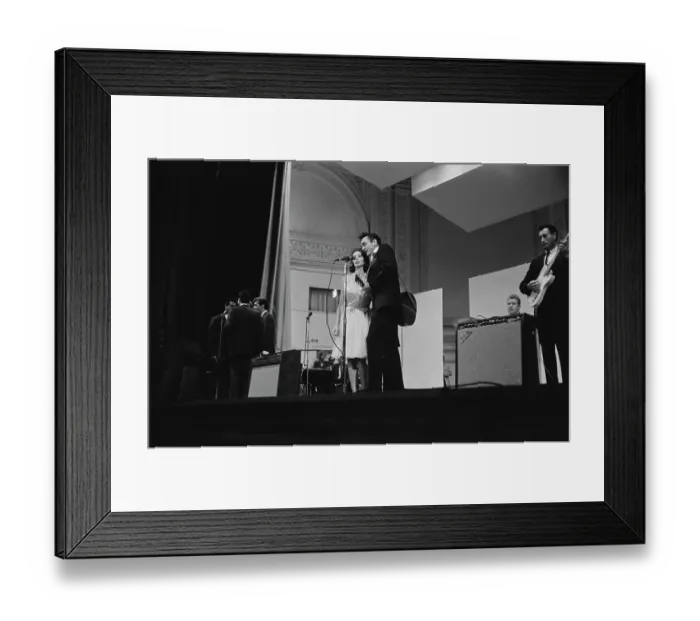 Framed Print : Johnny Cash & The Tennessee Three In Concert