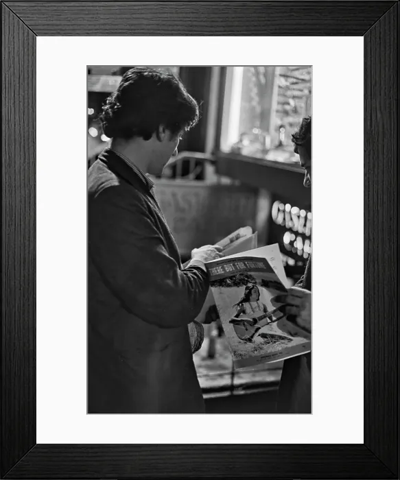 Framed Print : Phil Ochs, American Singer-Songwriter Framed Print : Phil Ochs, American Singer-Songwriter