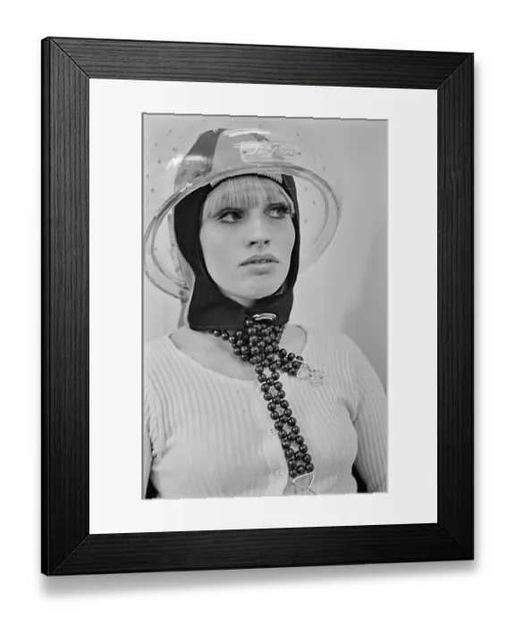 Framed Print : Sixties London Fashions Framed Print : Sixties London Fashions