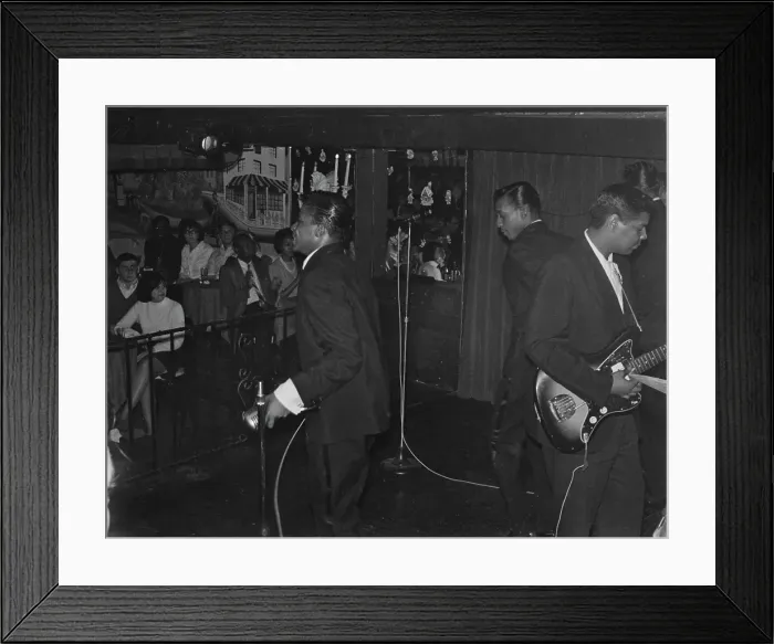 Framed Print : Little Anthony & The Imperials Play NYC Framed Print : Little Anthony & The Imperials Play NYC