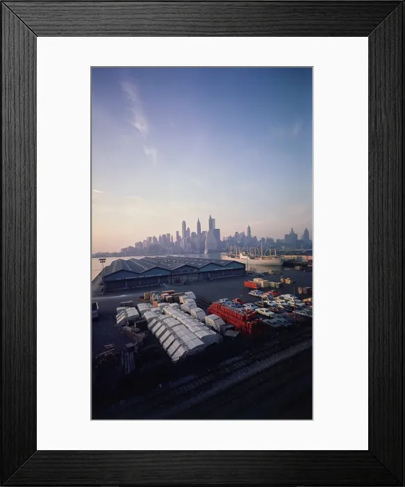 Framed Print : Pier 3 ('Grancolombiana') in Brooklyn, New York City Framed Print : Pier 3 ('Grancolombiana') in Brooklyn, New York City