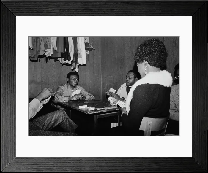 Framed Print : Joe Simon. American soul and R&B musician Joe Simon (smiling) playing cards, circa 1965 Framed Print : Joe Simon. American soul and R&B musician Joe Simon (smiling) playing cards, circa 1965