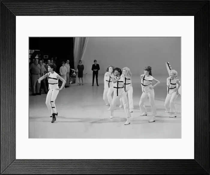 Framed Print : Hullabaloo
