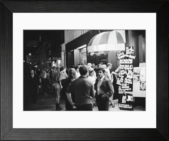 Framed Print : Cafe Au Go Go Framed Print : Cafe Au Go Go