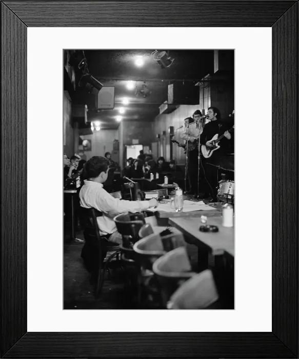 Framed Print : Cafe Au Go Go Framed Print : Cafe Au Go Go