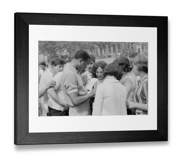 Framed Print : Four Tops. Singer Levi Stubbs of American vocal group the Four Tops signing Framed Print : Four Tops. Singer Levi Stubbs of American vocal group the Four Tops signing
