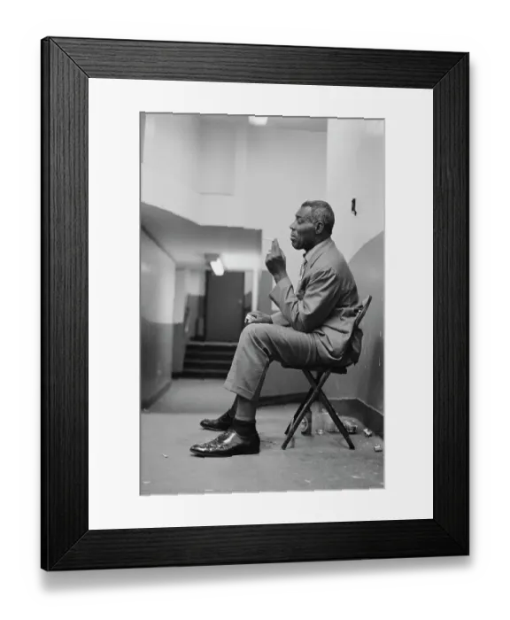 Framed Print : Howlin Wolf Framed Print : Howlin Wolf