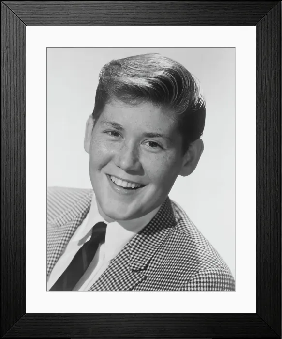 Framed Print : Wayne Newton, American Singer & Actor Framed Print : Wayne Newton, American Singer & Actor