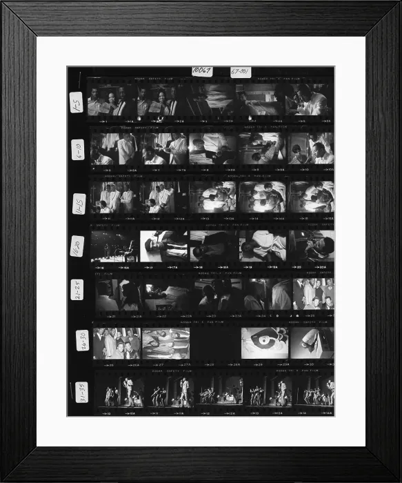 Framed Print : The Tempations at the Apollo Theatre Proof Sheet Framed Print : The Tempations at the Apollo Theatre Proof Sheet