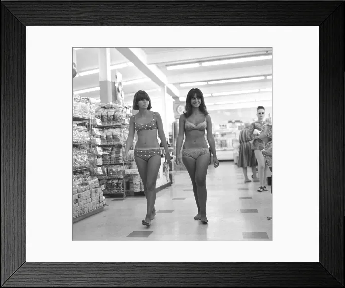 Framed Print : California Beach Girls Framed Print : California Beach Girls