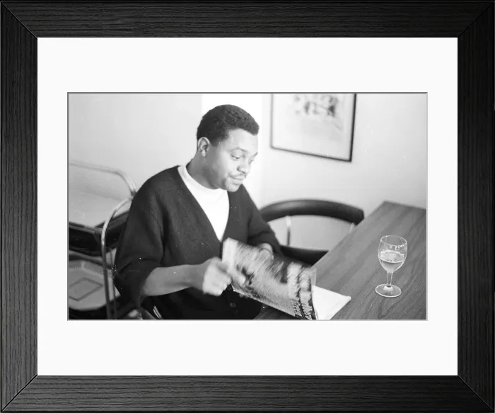 Framed Print : Four Tops Singer Reading Magazine Framed Print : Four Tops Singer Reading Magazine