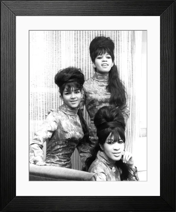 Framed Print : Ronettes Portrait Framed Print : Ronettes Portrait