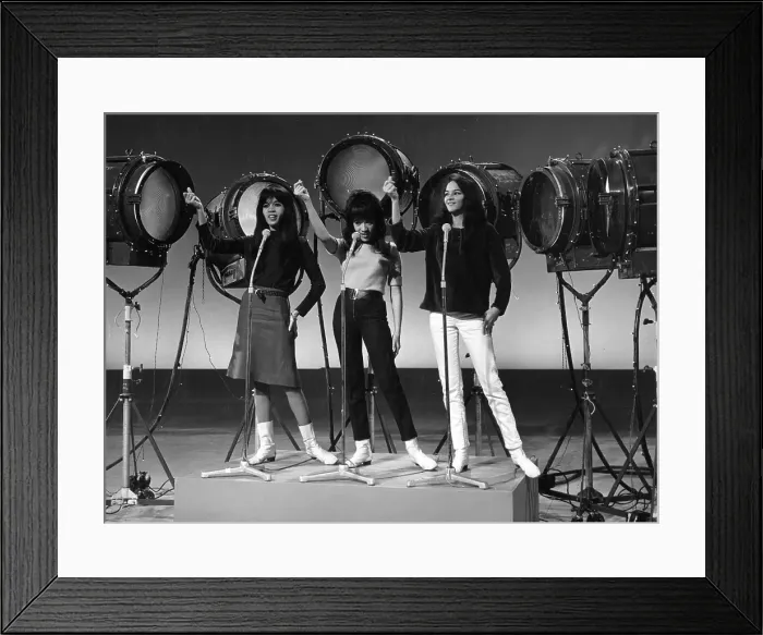 Framed Print : Ronettes Performing Framed Print : Ronettes Performing
