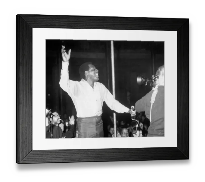 Framed Print : Otis Redding Performs Framed Print : Otis Redding Performs