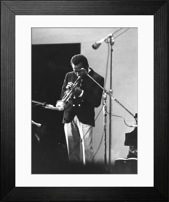 Framed Print : Live Performance Framed Print : Live Performance