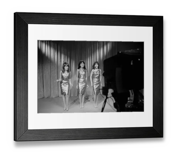 Framed Print : The Ronettes On Lunch with Soupy Sales Framed Print : The Ronettes On Lunch with Soupy Sales