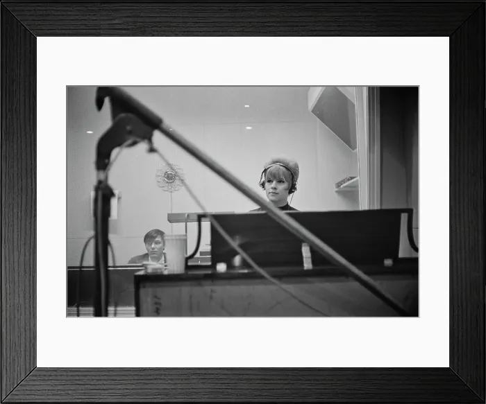 Framed Print : Jeff Barry & Ellie Greenwich Framed Print : Jeff Barry & Ellie Greenwich