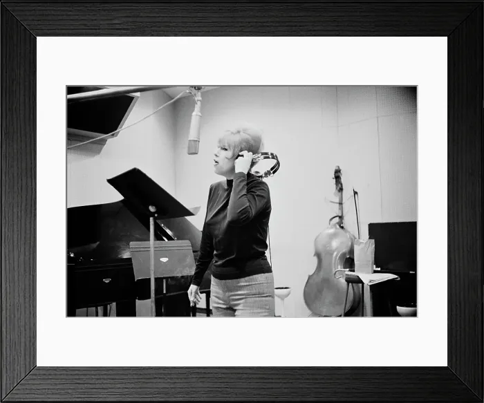 Framed Print : Ellie Greenwich Framed Print : Ellie Greenwich