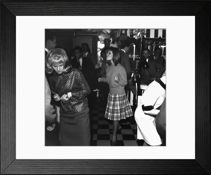 Framed Print : Dancers At Los Angeles Night Club Framed Print : Dancers At Los Angeles Night Club