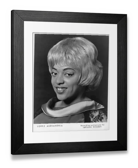 Framed Print : Lorez Alexandria Portrait Framed Print : Lorez Alexandria Portrait